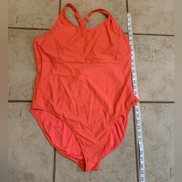 Lolë Salmon Pink V-Neck Criss-Cross Back One-Piece Swimsuit - Size 16 - Picture 7 of 7